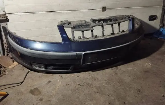 Volkswagen PASSAT B5 Front bumper