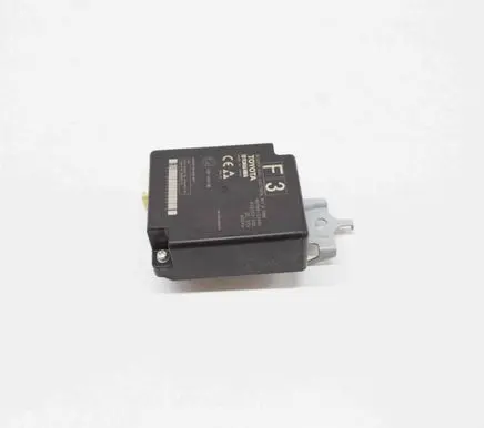 Toyota Camry VIII XV70 Keyless (KESSY) go control unit/module 61G112000 10R059198