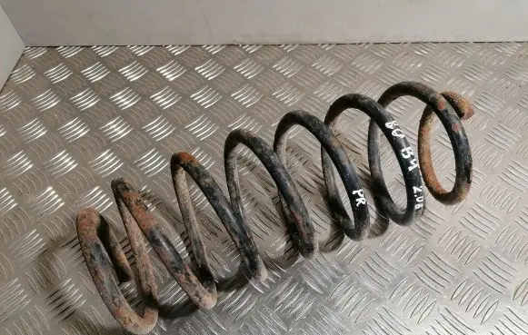 Audi 80 90 S2 B4 Front coil spring