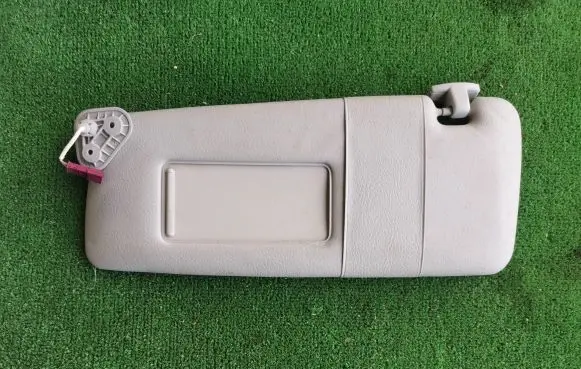 BMW 3 E90 E91 Sun visor 6905983