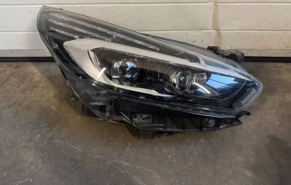 Ford S-MAX Headlight/headlamp EM2B13W029CR