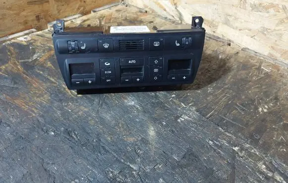 Audi A6 S6 C5 4B Climate control unit 4B0820043AF 5HB00760422 D650000