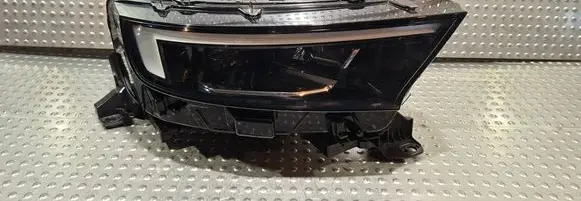 Opel Mokka B Headlight/headlamp S14765858 9834016680 L375793