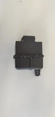 Volkswagen PASSAT B6 Fuse module 013949781 1K0937311C