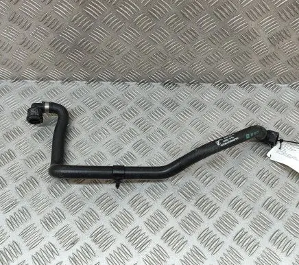 BMW iX Engine coolant pipe/hose 8833637