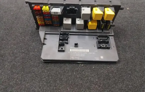 Mercedes-Benz Sprinter W906 Comfort/convenience module A9065453401 A9065453801 A9064420700