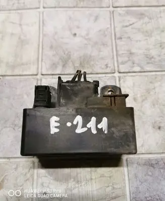 Mercedes-Benz E W211 Other relay 2104400481 09440602