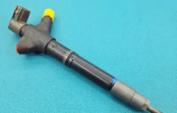 Toyota Verso Fuel injector 236700R100 IMPRK1586321