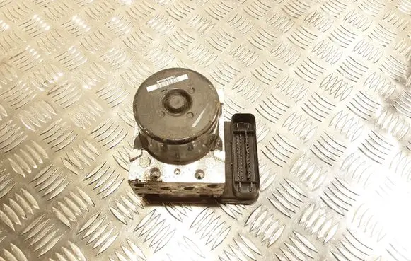 Volvo V60 ABS Pump 31423348
