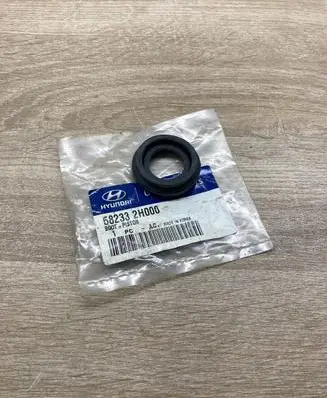 Hyundai Elantra Other brake parts 582332H000 BOOTPISTON