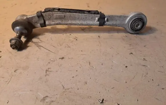 BMW X6 M Rear upper control arm/wishbone 6771771
