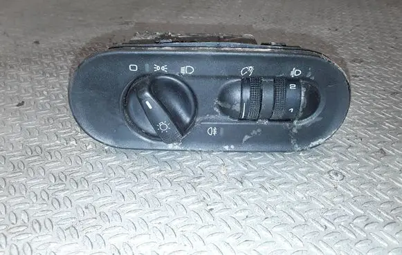 Ford Galaxy Light switch 7M1941531L 95VW13K196ACW
