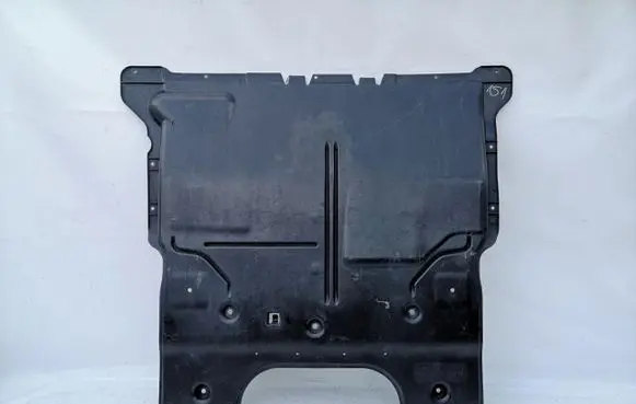 Volkswagen T-Roc Engine splash shield/under tray 2Q0825236H