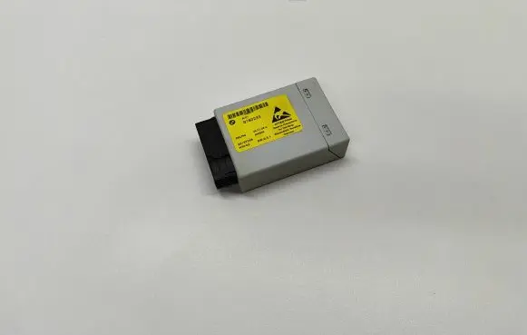 BMW 5 E60 E61 Center console control module 9183233 28137346 536855