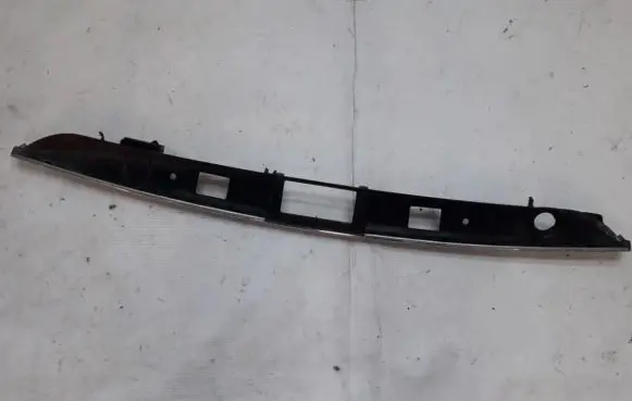 Mercedes-Benz C AMG W204 Trunk door license plate light bar a2047400793