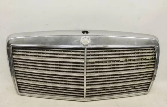 Mercedes-Benz S W126 Front grill 1268800283 1268800883 1268880423