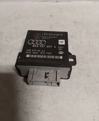 Audi A5 8T 8F Light module LCM 8K0907357A 0020846