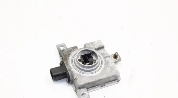 Honda CR-V Xenon control unit/module W3T23671
