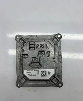 Peugeot 308 Xenon control unit/module 130732940300
