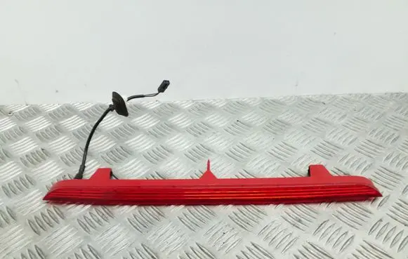 Audi Q5 SQ5 Third/center stoplight 8R0945097