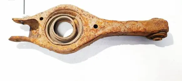 Rear upper control arm/wishbone