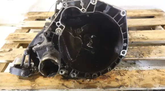 Fiat Grande Punto Manual 5 speed gearbox 55196336