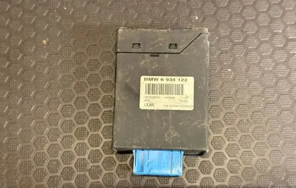 BMW 5 E60 E61 Light module LCM 6934122 037256054 048093