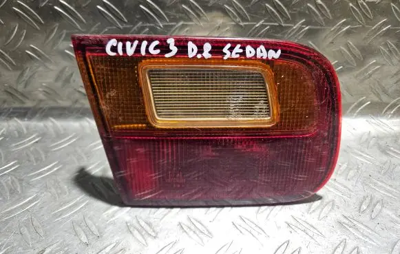 Honda Civic Tailgate rear/tail lights 0431132