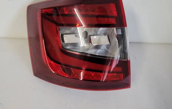 Skoda Octavia Mk3 (5E) Rear/tail lights 5E9945207