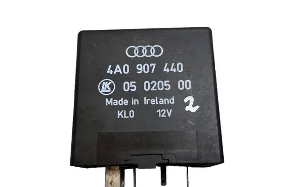 Seat Ibiza III (6L) Other relay 4A0907440 05020500