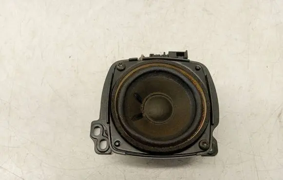 Audi A8 S8 D3 4E Rear door speaker 4E0035411G 373071