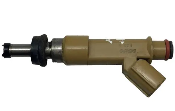 Toyota Prius (XW30) Fuel injector 2325037010