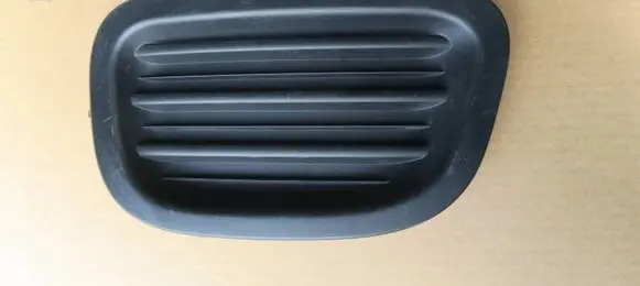 Citroen Berlingo Front bumper lower grill 9818158880