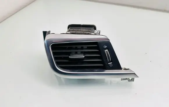KIA Optima Dashboard side air vent grill/cover trim 84790D4000 8681718