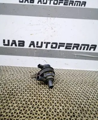 Seat Ibiza IV (6J,6P) Water pump 309500190