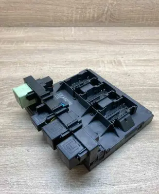 Volkswagen PASSAT B7 Comfort/convenience module 3AA937087C 5WK50447