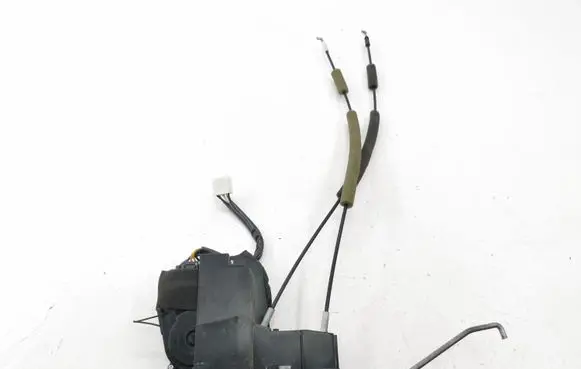 Mazda CX-7 Front door lock