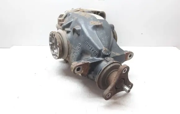 BMW 1 E82 E88 Rear differential 7591022