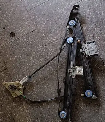 Audi A7 S7 4G Front door electric window regulator 4g8837462a