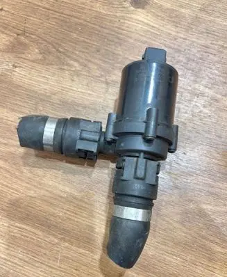 BMW 5 E60 E61 Electric auxiliary coolant/water pump 6917700 70207801