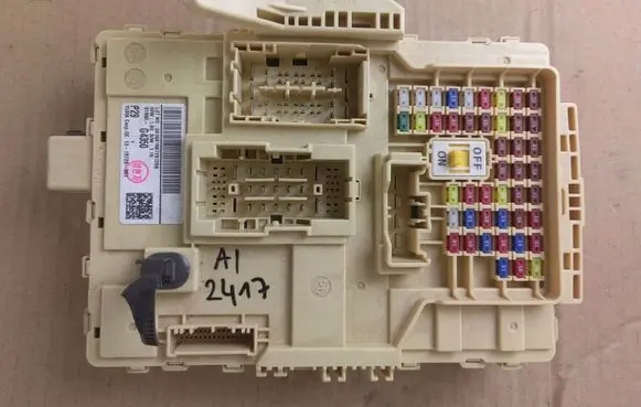 Hyundai i30 Relay mounting block 91950G4350P29