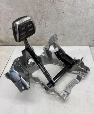 Audi A5 Brake pedal 8W2723140A