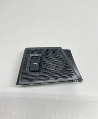 Skoda Octavia Mk1 (1U) Other interior part 1U4867436