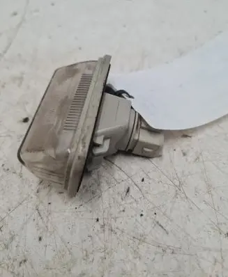 Toyota Avensis T250 Number plate light