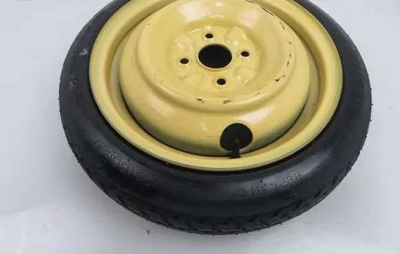 Toyota Yaris Verso R14 spare wheel 