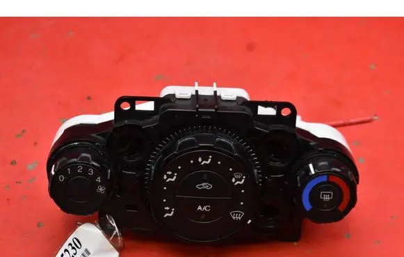 Ford Fiesta Climate control unit 8A61-19980-AE