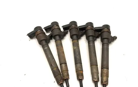 Volvo XC90 Fuel injectors set 307502830445110251