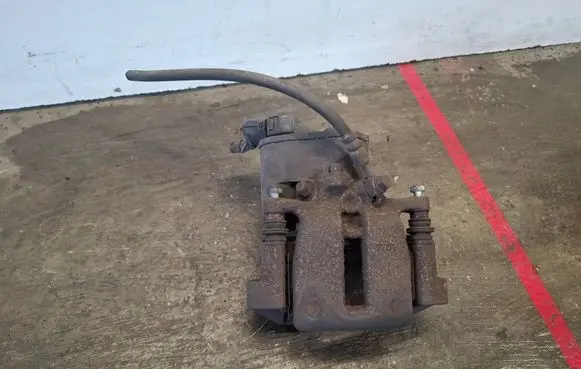 Rear brake caliper