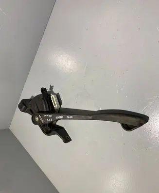 Volvo XC90 Accelerator throttle pedal 8634697 6PV00853704