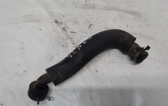 Toyota Yaris Breather hose/pipe 